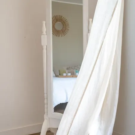 Grande De Standing Avec Piscine A En Corse