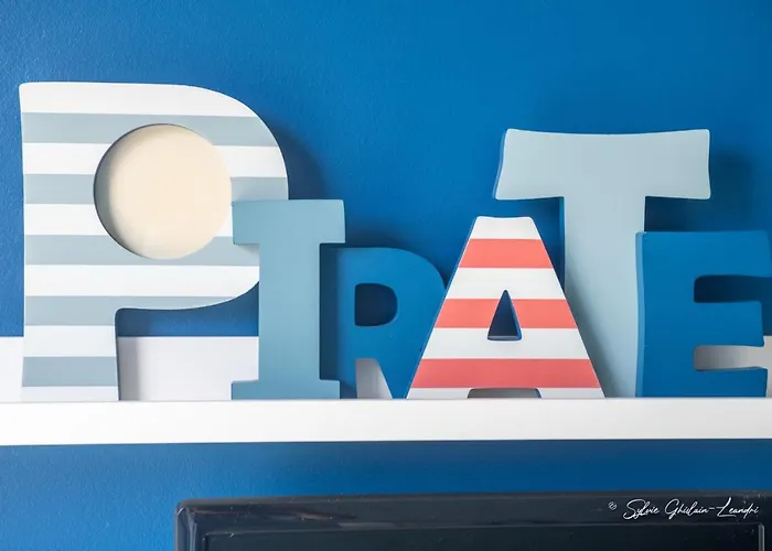 Grande De Standing Avec Piscine A En Corse Vila